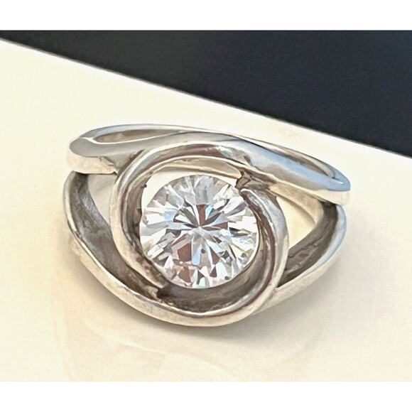 NEW Vintage Ring Size 6 Sterling Silver Cubic Zirconia Mid Century Modern 4B - Picture 4 of 4